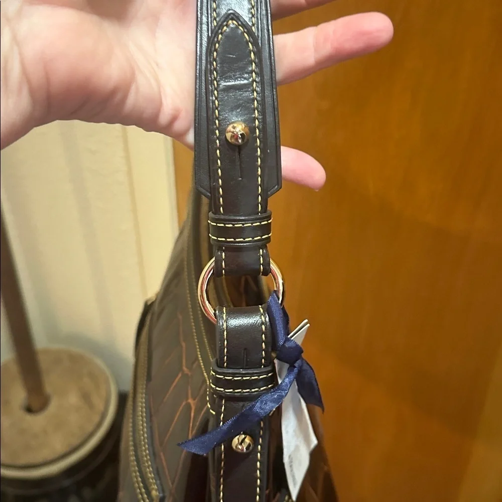 Dooney & Bourke Shoulder Bag